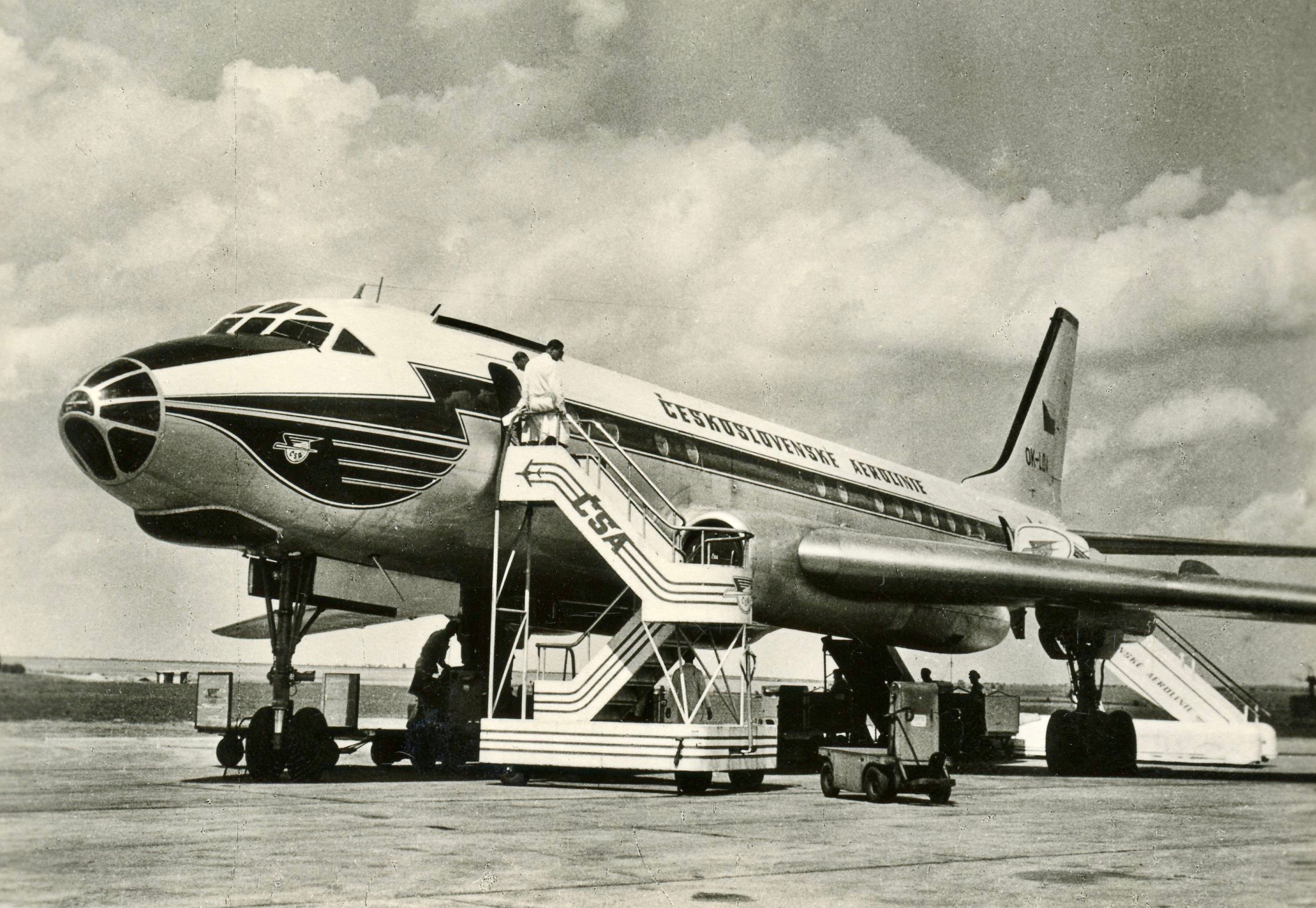 First Generation Pure Jet Commercial Aircraft On Postcards World 