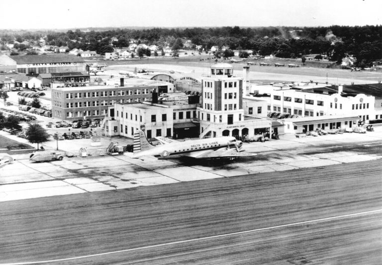 Atlanta International Airport on Postcards - World Airline Historical ...