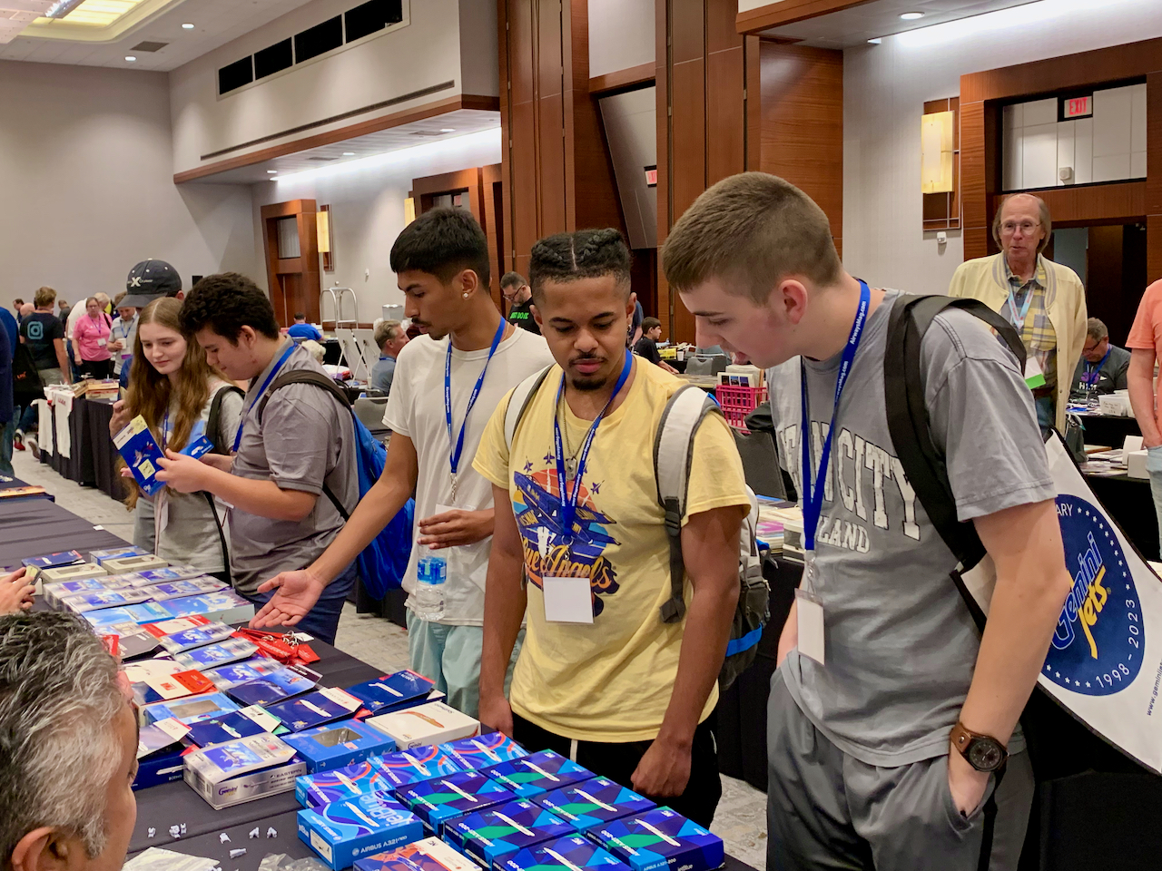 2023 0623 Young Airline Enhusiasts at AI 2023 DFW