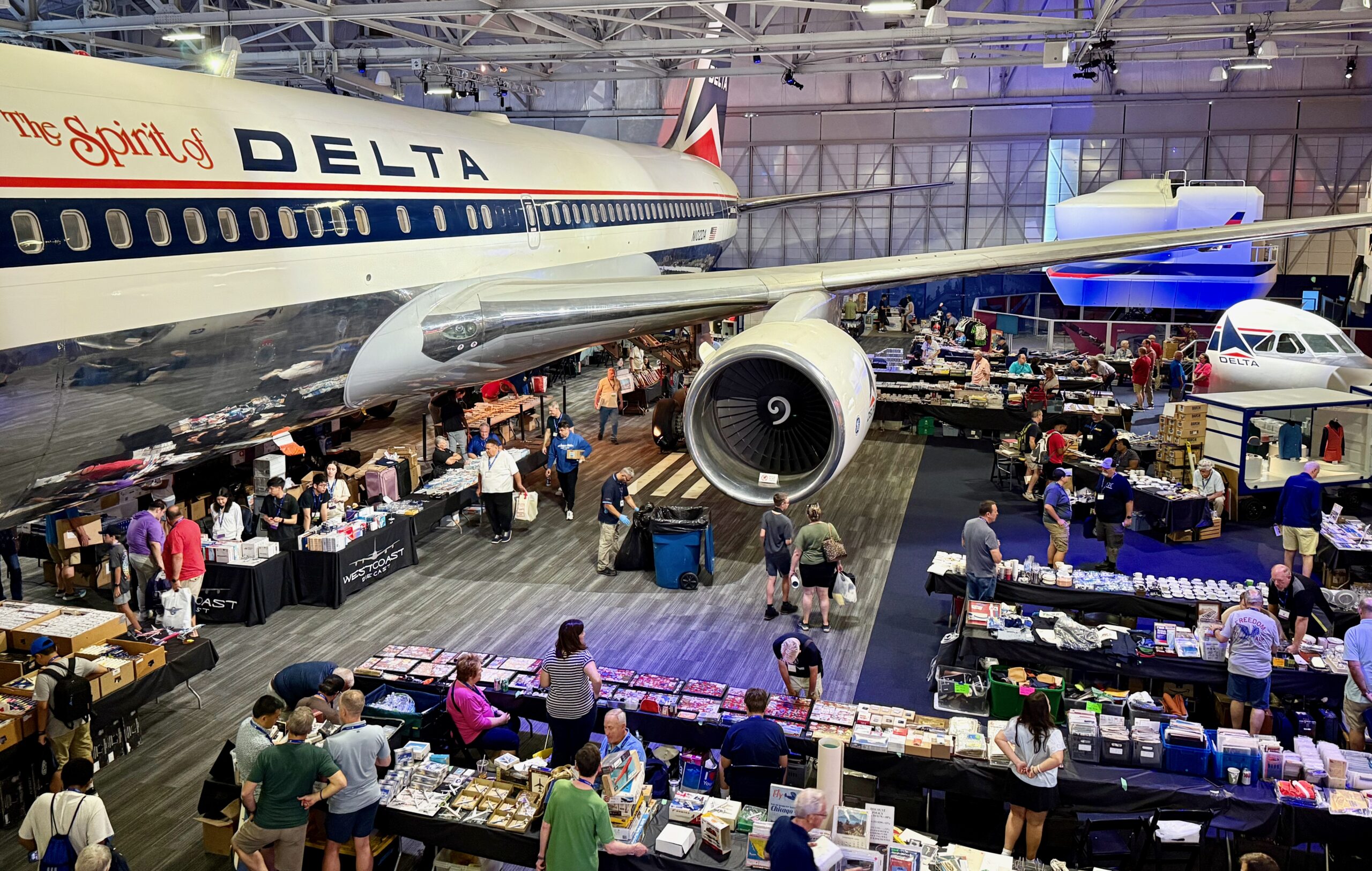 AI 2025 ATL Show Floor With Delta 767, View 4
