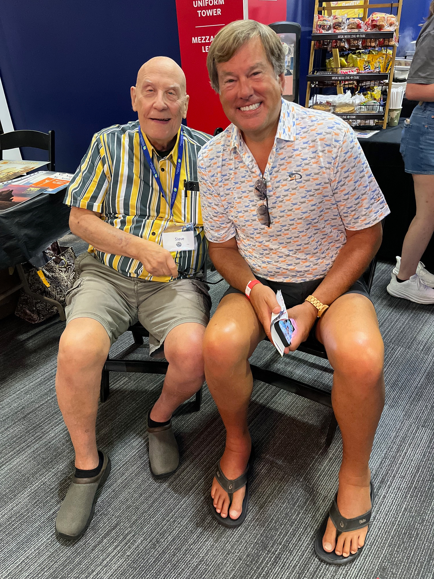 Good friends Steve Self and Bob Cortelyou catching up during the Conventions