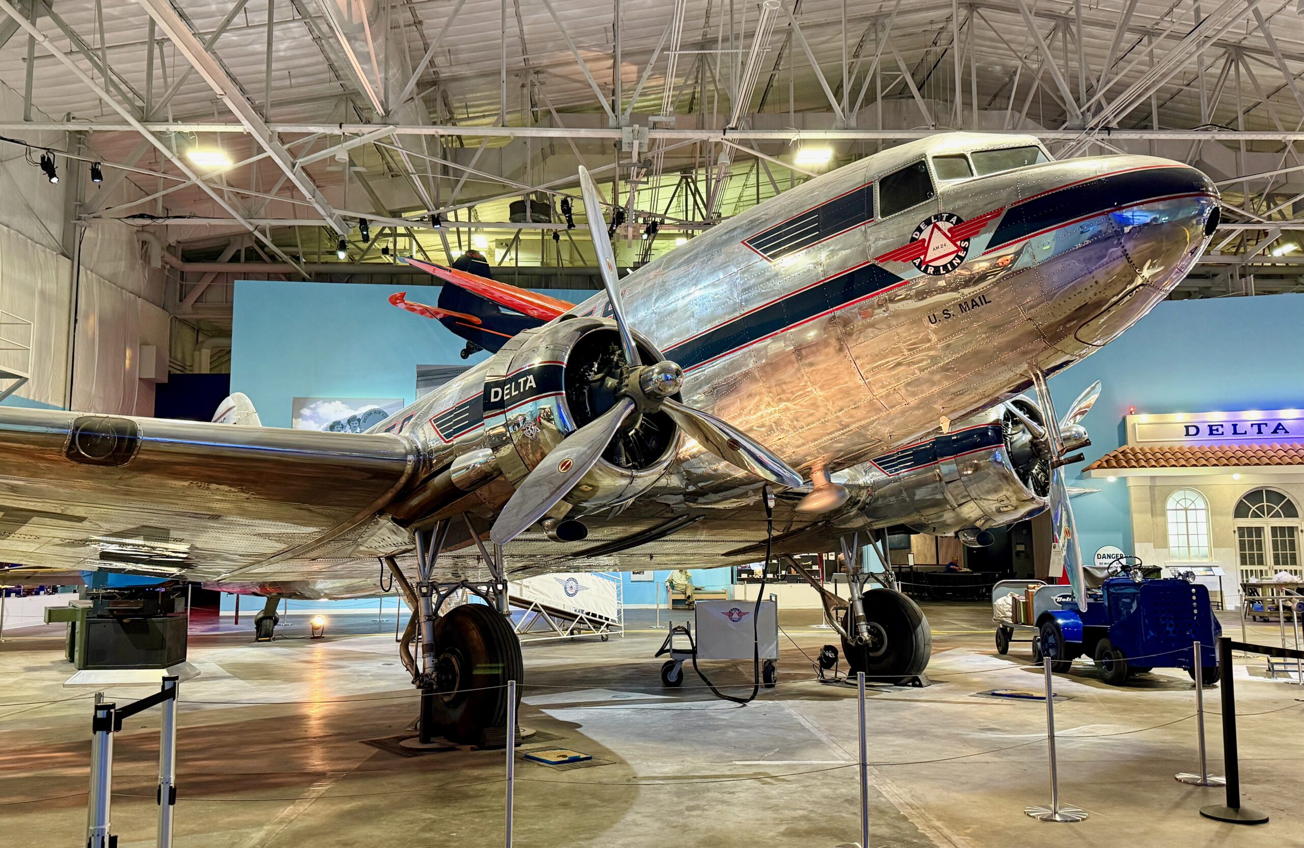 Delta DC 3, Front, Delta Flight Museum, AI 2025 ATL